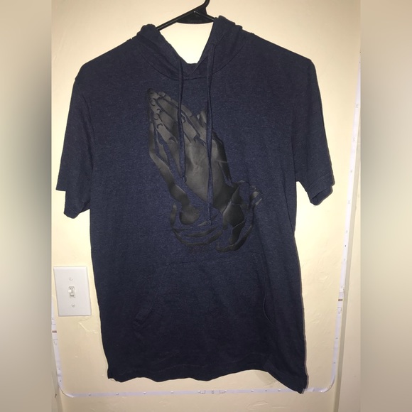 6 Small Shirts Nike Under Armour Graphic Tees - Picture 5 of 6